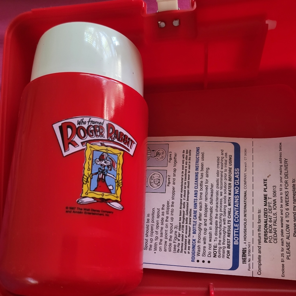 2 LUNCH BOXES - Picture 4 of 4